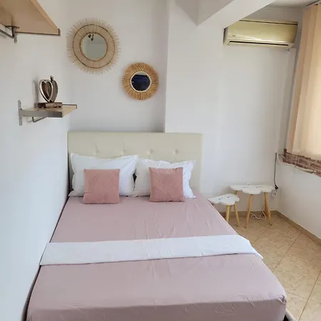 Lägenhet Cuibusor De Vara *