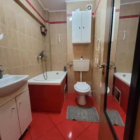 Cuibusor De Vara *