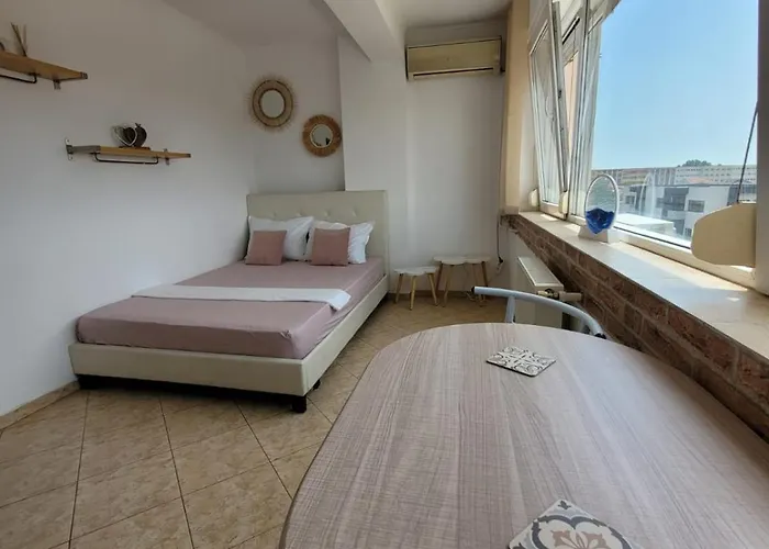 Apartment Cuibusor De Vara *